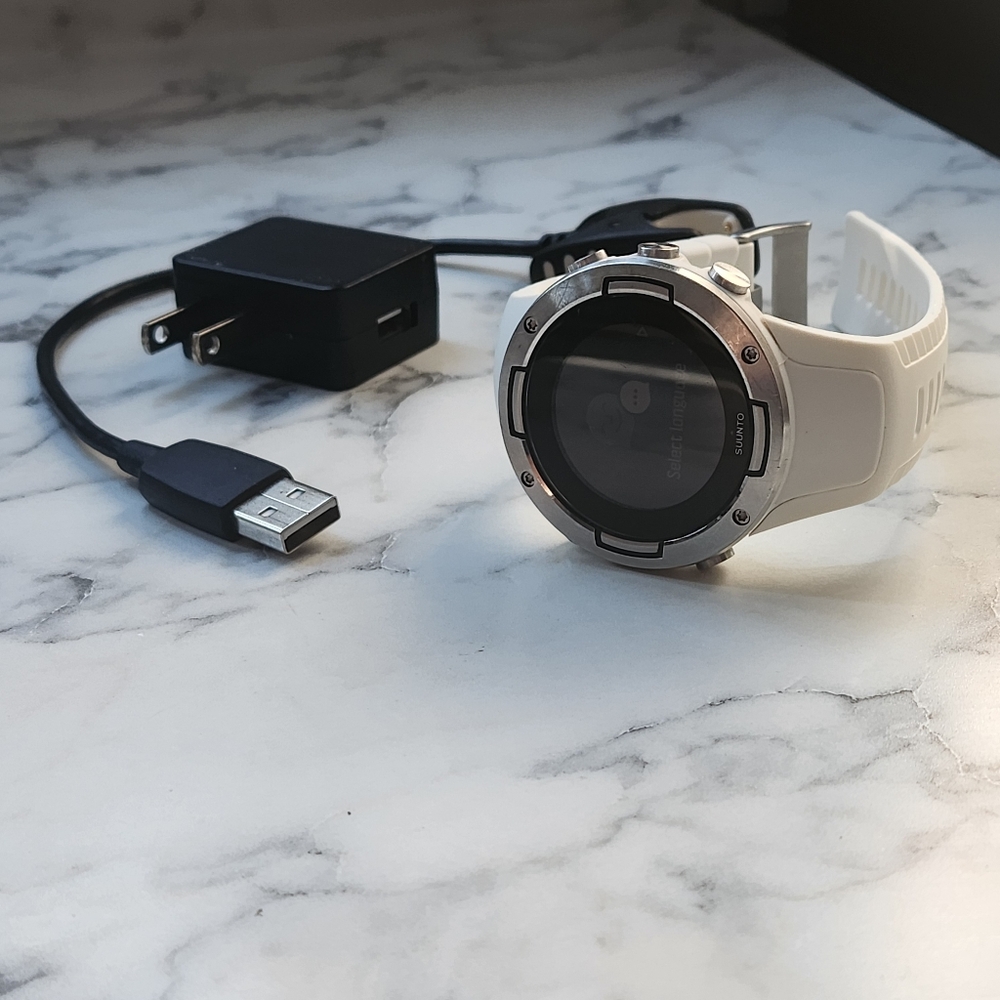 SUUNTO 5 White Multi-Sport GPS Watch